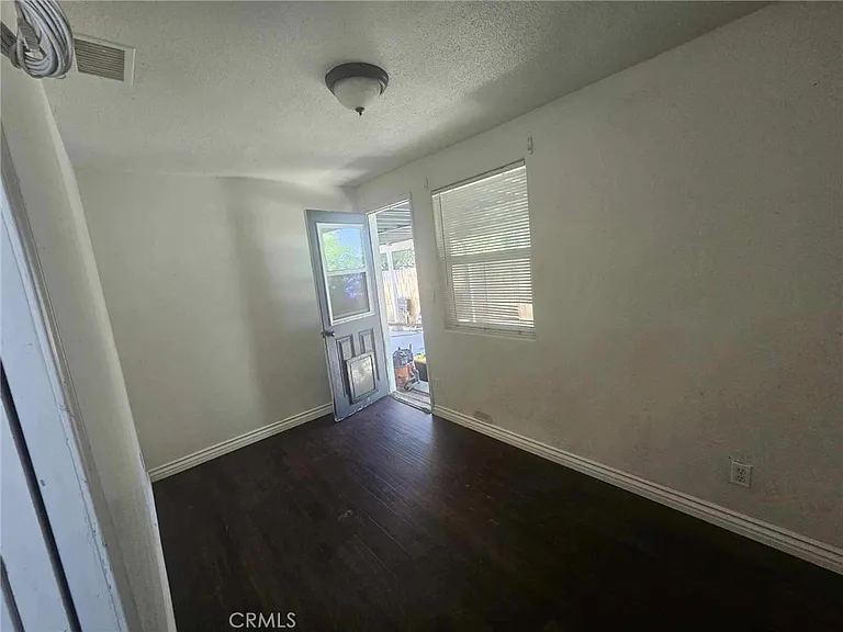 1223 Rose St — Photo 18