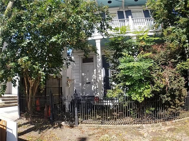 1st image of 1557 Chippewa St