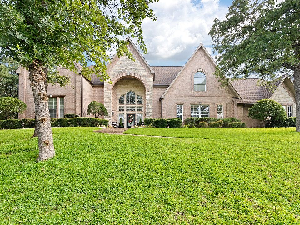 1st image of 2829 Donnybrook Dr