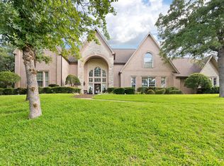 2829 Donnybrook Dr, Burleson, TX 76028