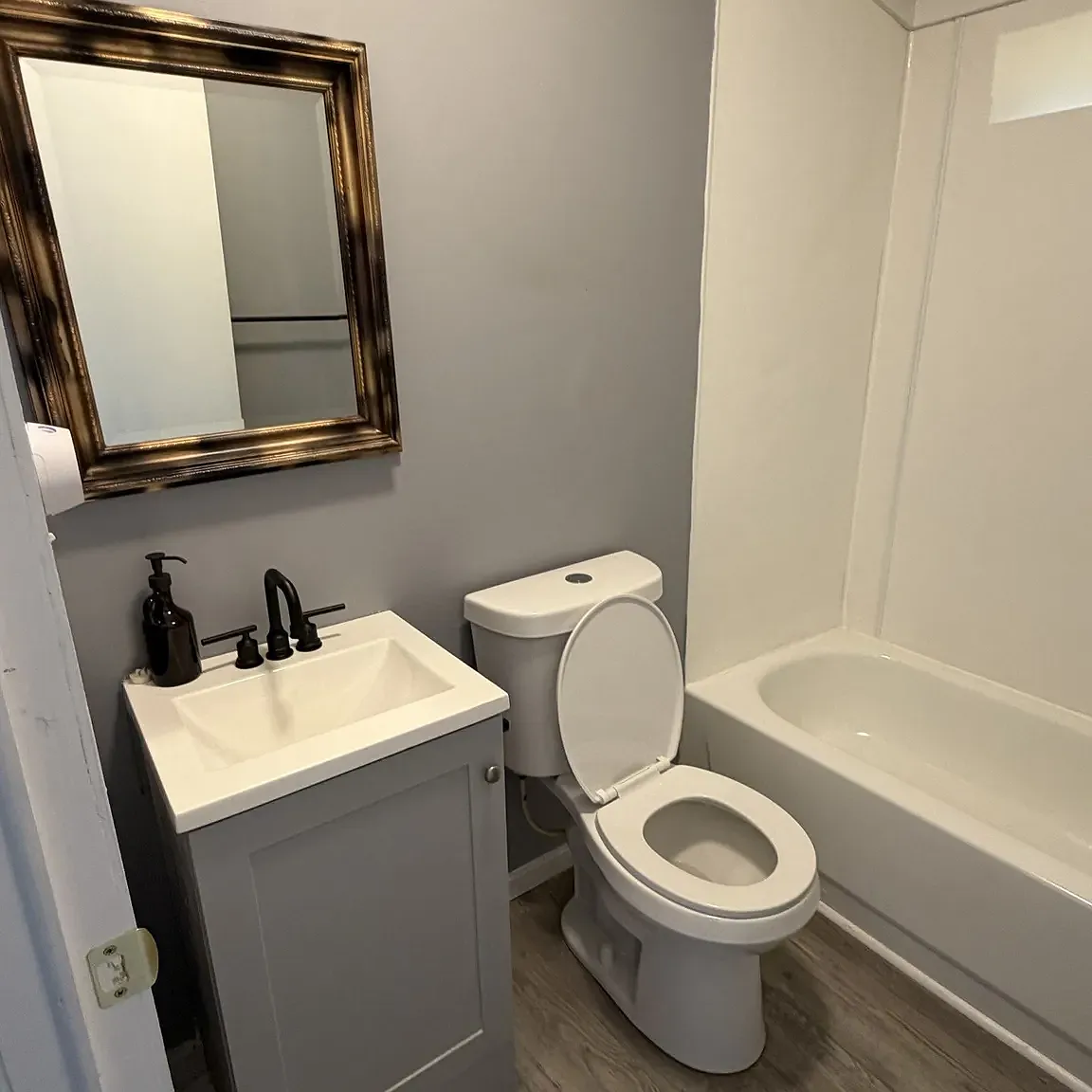 2 bed, 920 sqft, $1,250 — Photo 4