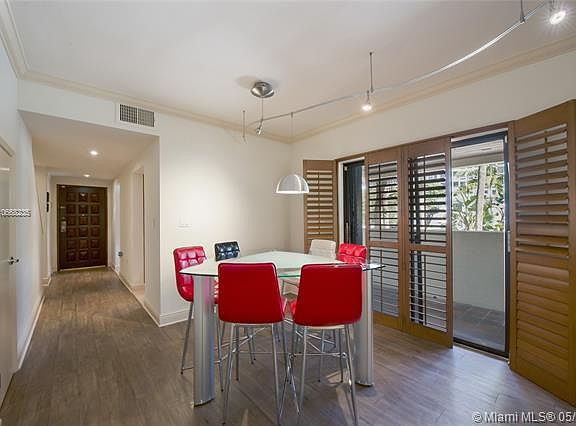 5th image of 2600 Cardena St APT 16
