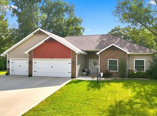 1338 N Santorini Dr, Warsaw, IN 46580