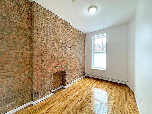 Rented by Corcoran | media 36