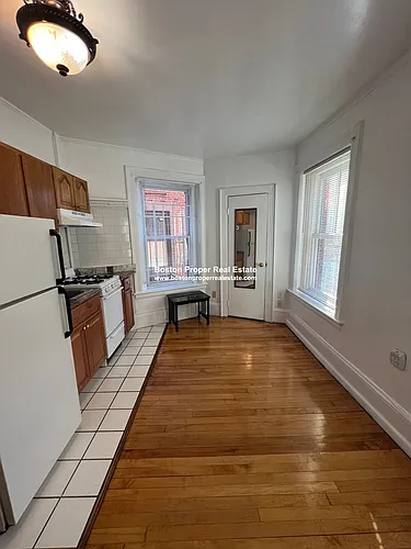109 Dartmouth St Photo 1