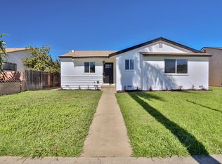 1633 W McFadden Ave, Santa Ana, CA 92704