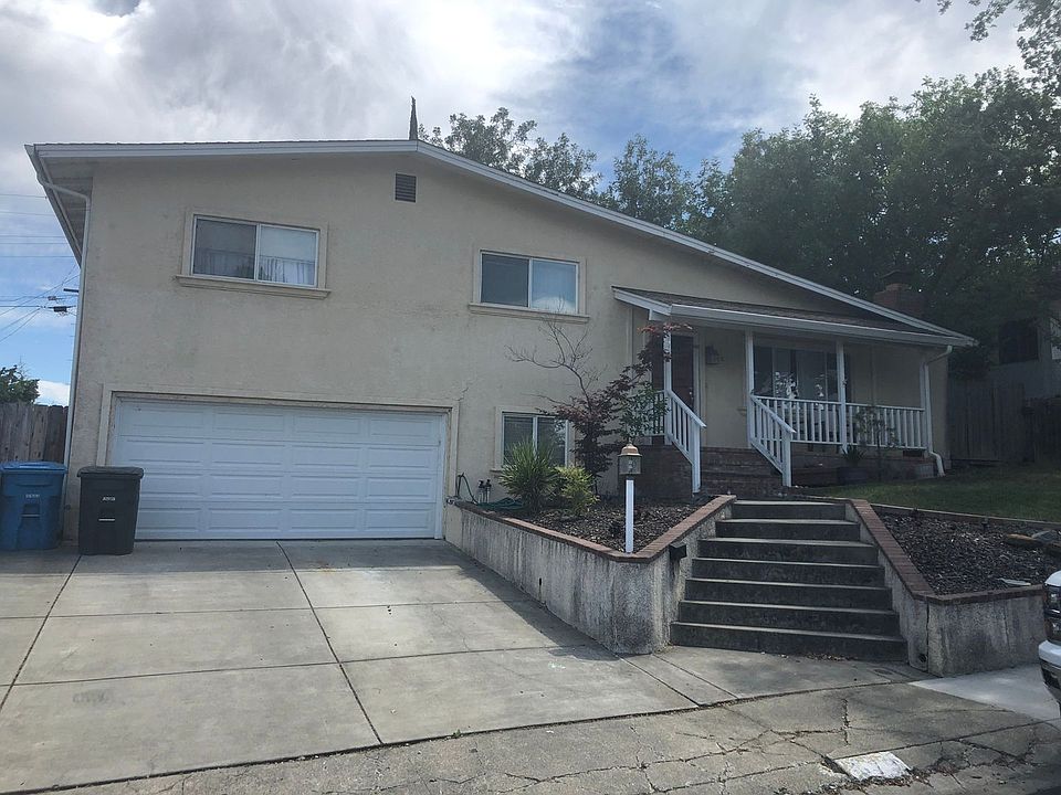 1st image of 579 Buckeye St