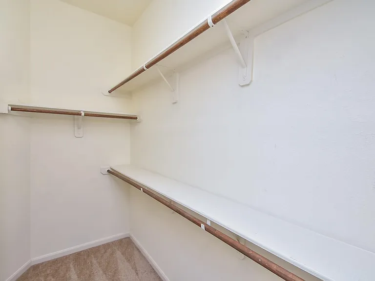 23322 Del Rosso St — Photo 20