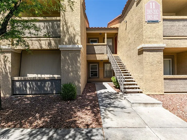 2300 Silverado Ranch Blvd #2006 — Photo 33