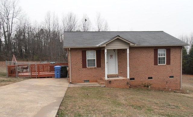 1st image of 115 Benfield Rd