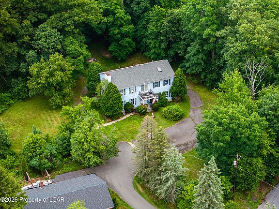 4th image of 6 Forest Hill Rd