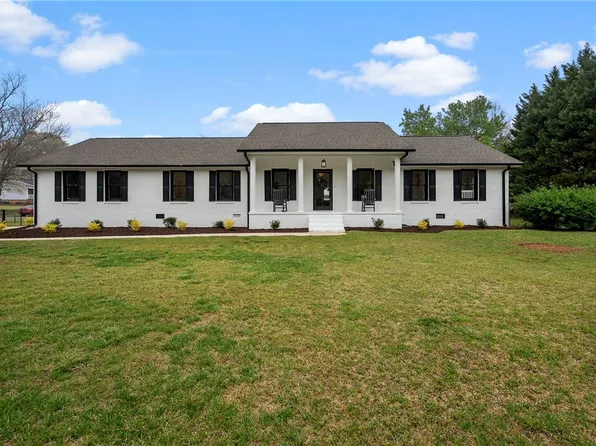 530 Old Pendleton Rd, Easley, SC 29642