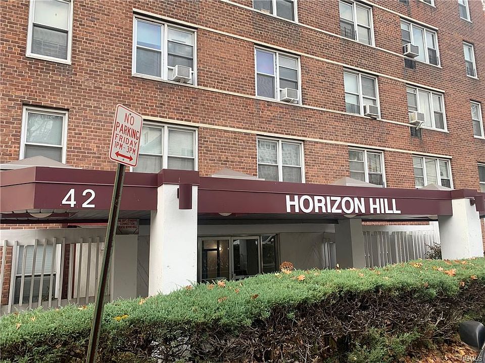1st image of 42 Pine St APT 5N