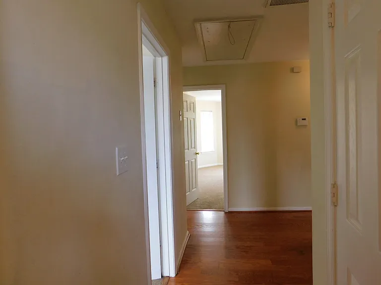 7559 Hughart St — Photo 20