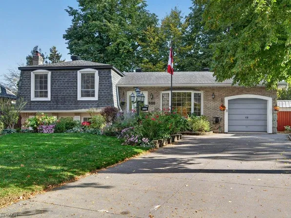 600 Holly Hill Cres, Burlington, ON L7L 3Z7