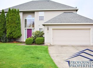813 NE Eaglenest Ct, Hillsboro, OR 97124