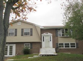 2421 Pinefield Rd, Waldorf, MD 20601