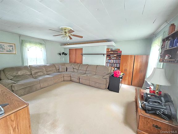 4th image of 89 5th Avenue