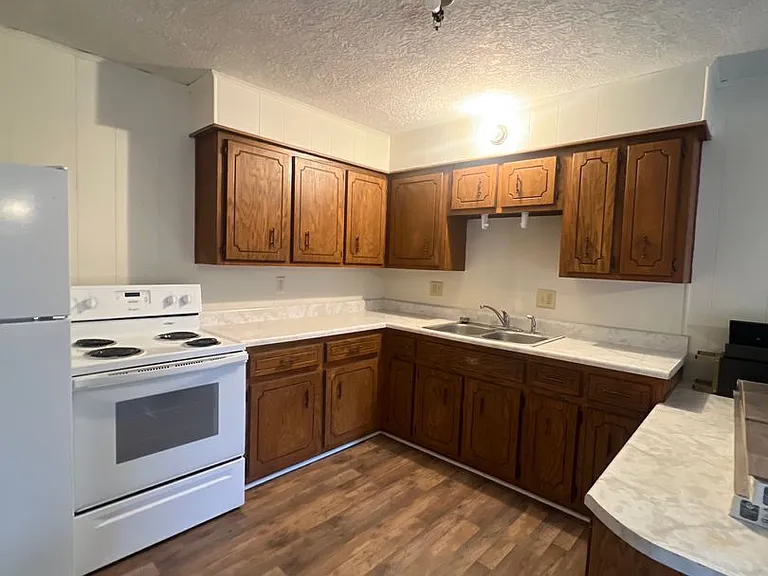 25545 Nugget Dr #4 — Photo 6
