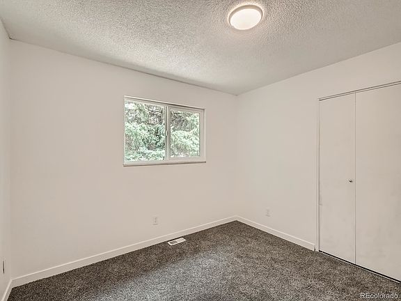 5th image of 5135 Crown Blvd