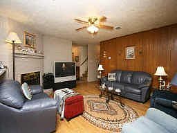 4th image of 7118 Woodfern Dr
