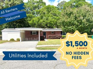 49 E Dove Ln, Beaufort, SC 29906