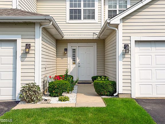 2nd image of 1250 Dunamon Dr #1250