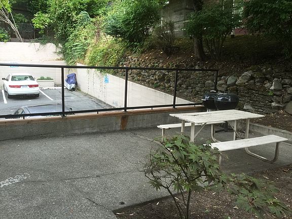 5th image of 1000 1st Ave W APT 504