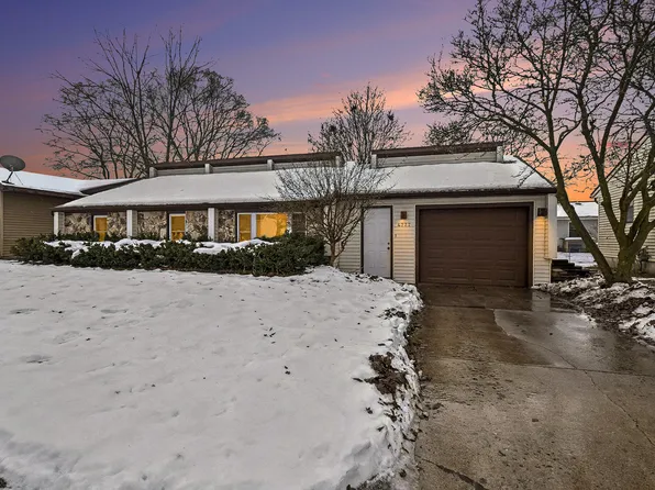 4777 Flying Eagle Dr SE, Kentwood, MI 49548