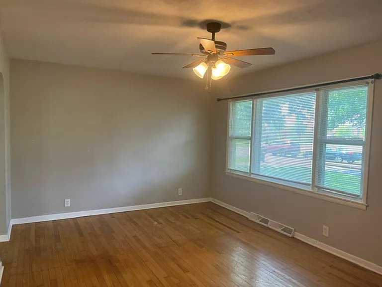 202 Clinkscales Rd — Photo 4