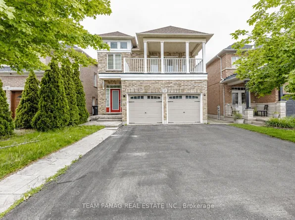 7 Village Lake Cres, Brampton, ON L6S 6K2