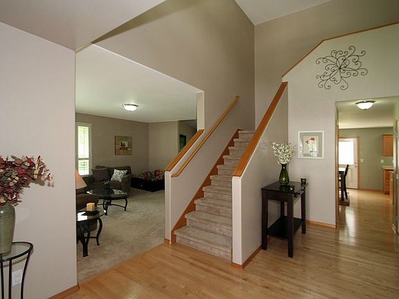 3rd image of 13913 76th Ave NW