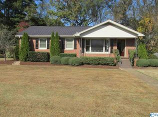 205 Terry Drake Rd SE, Owens Cross Roads, AL 35763