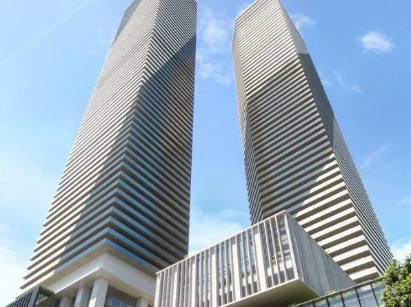 138 Downes St #3510, Toronto, ON M5E 0E4