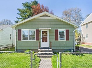 104 Rowland St, Springfield, MA 01107