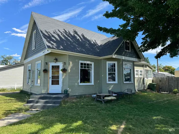 1002 1st Ave N, Payette, ID 83661