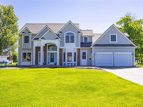 2nd image of 83 Saint Elias Cir