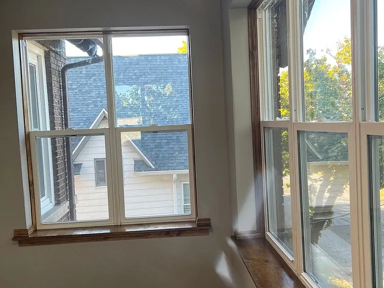 1421 N Main St — Photo 9