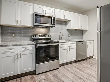 The Summit at Ridgewood Apartments & Townhomes | 1 Bedroom