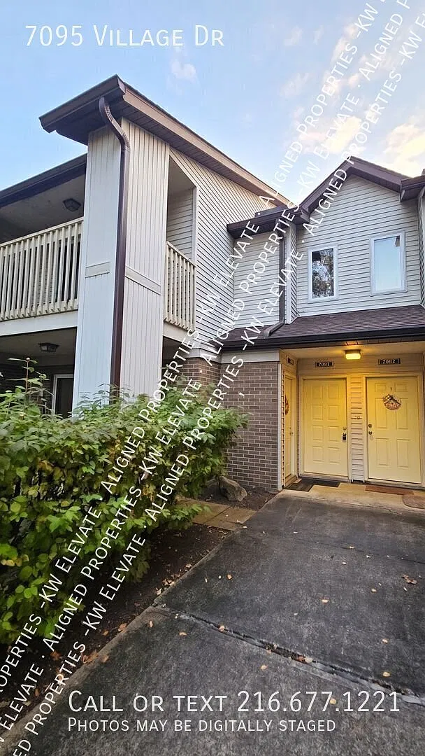 Mentor Lakeview 3 Bedroom Condo! — Photo 1