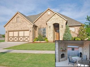 19508 Green Meadow Ln, Edmond, OK 73012