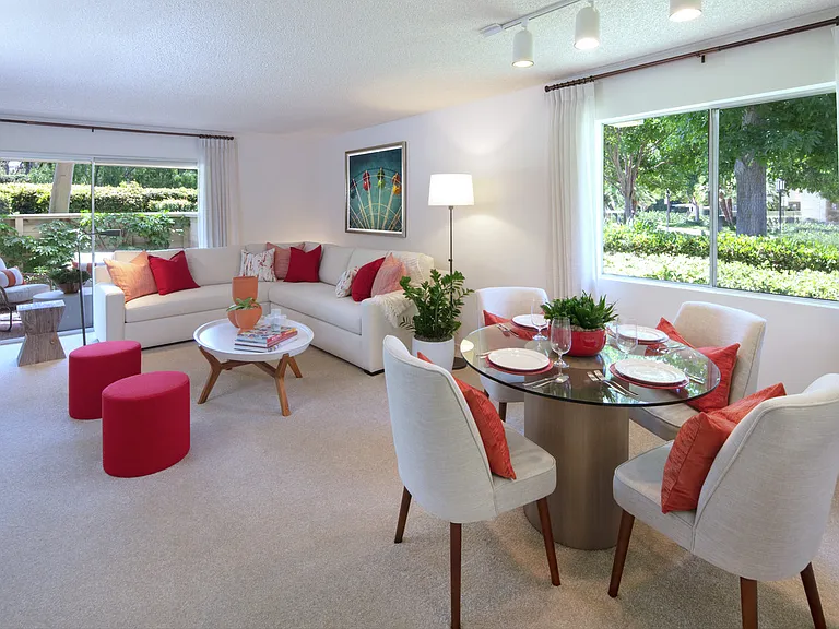 Turtle Rock Vista Apartment Homes — Photo 11