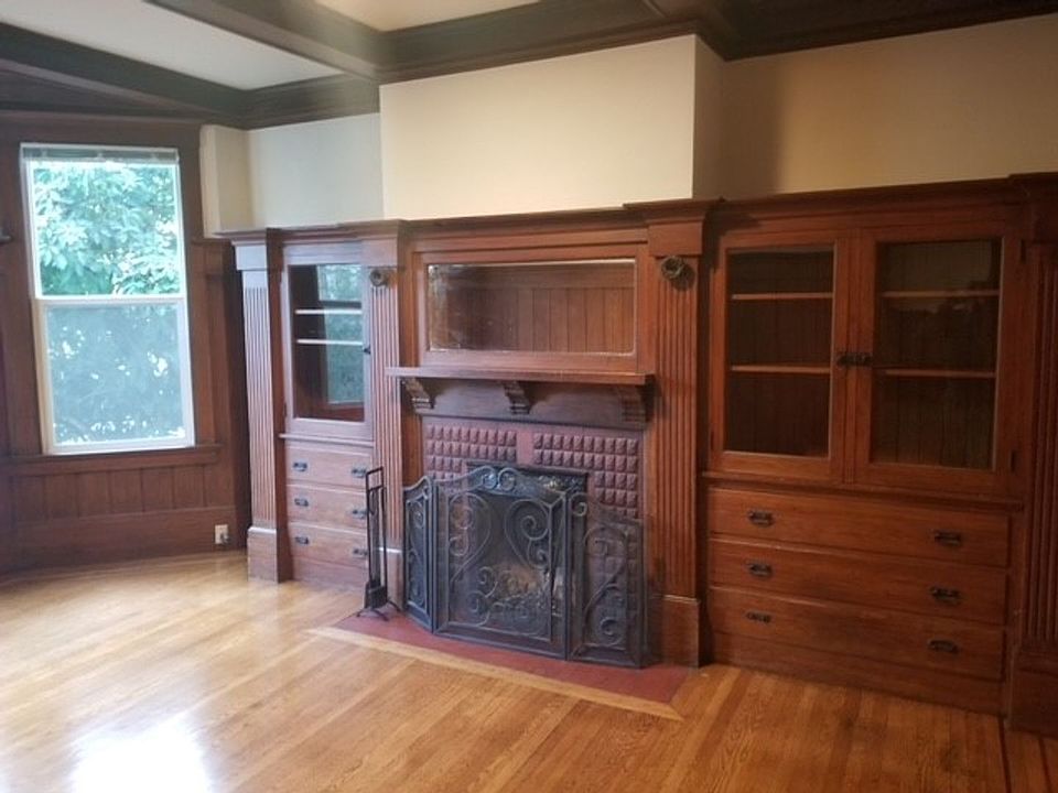 1st image of 142-146 Cole St