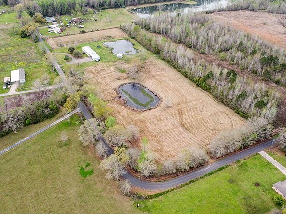 4th image of 1992 Prayer House Rd