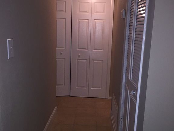 3rd image of 830 Sky Lake Cir APT A