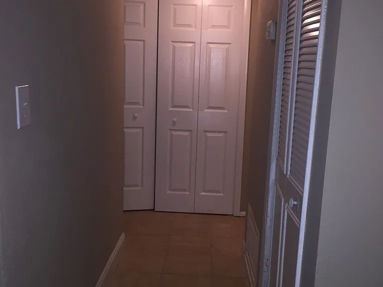 830 Sky Lake Cir #A — Photo 3