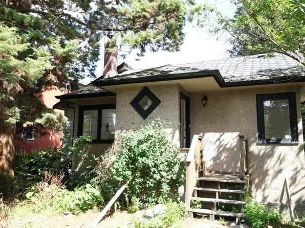 4631 W 14th Ave, Vancouver, BC V6R 2Y7