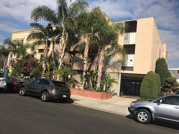 2nd image of 1652 Colby Ave APT 103