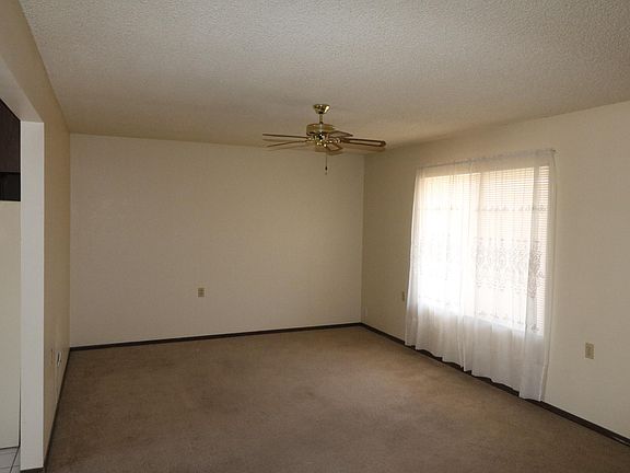 2nd image of 768 Leisure World