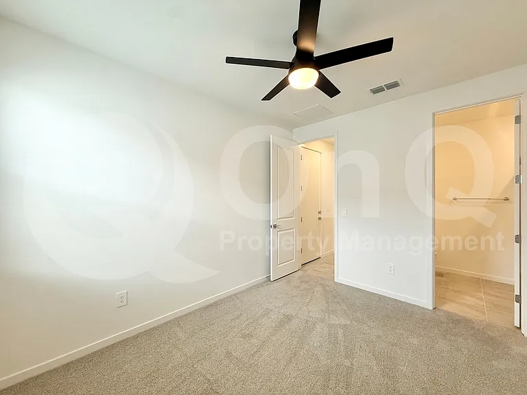 5372 S 245th Ave — Photo 24